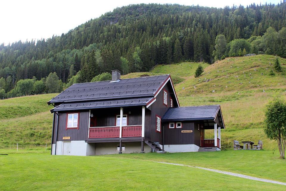 Svarteberg Drengestugu - Cabin By Al Skisenter Villa Al Exterior photo